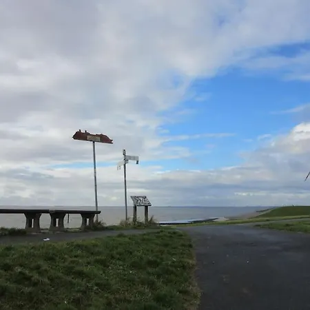 Liebevoll Eingerichtete Huus Up De Warf * Emden
