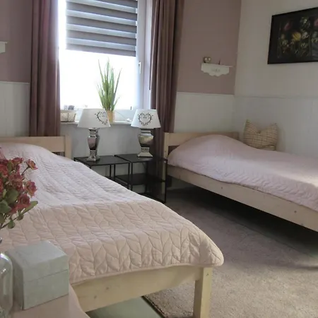 Liebevoll Eingerichtete Huus Up De Warf Апартаменты